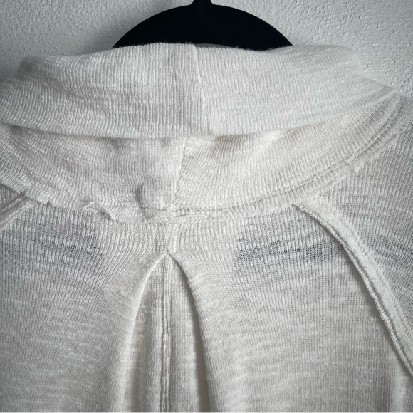 Free People |We The Free Women’s Medium White Split Back Cowl Neck Tunic - Picture 11 of 16